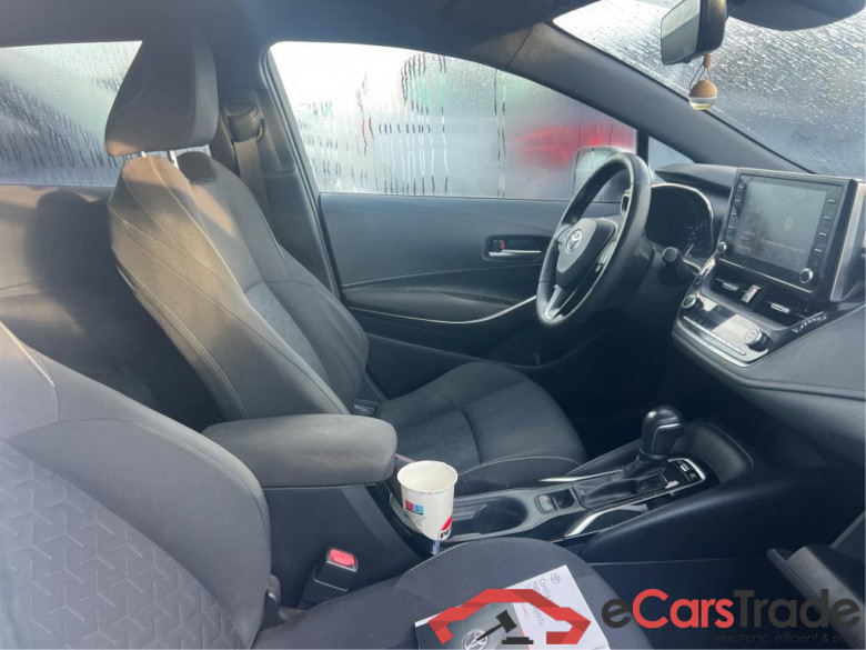 TOYOTA Corolla / 2019 / 5P / familiar 1.8 125H ACTIVE TECH E-CVT TOU SPORT #6