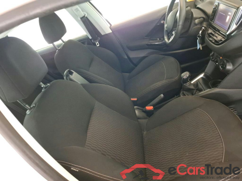 PEUGEOT 208 5p Berline Puretech 82 ¤6.c S&S ACTIVE BUSINESS #6