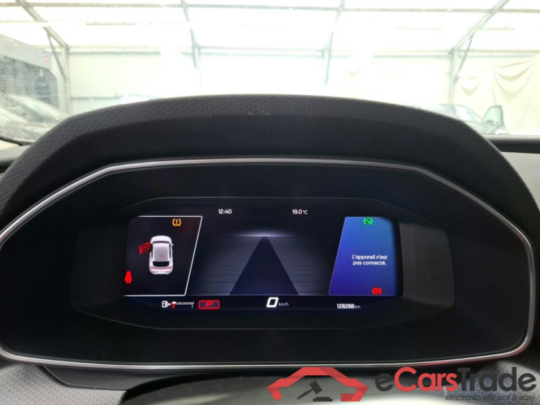 SEAT Leon / 2020 / 5P / Berline 1.0 eTSI 110 DSG S&S Style Business #6
