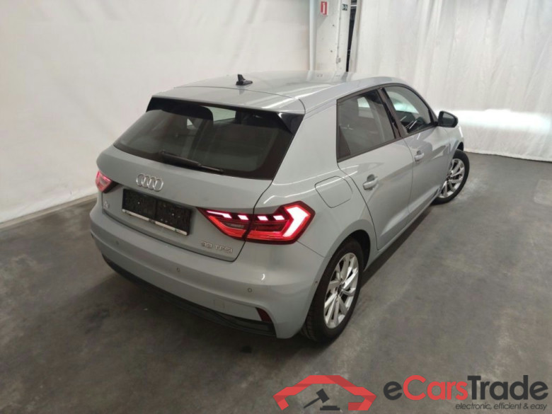 Audi A1 Sportback 1.0 30 TFSI 81kW S tronic Advanced 5d #2
