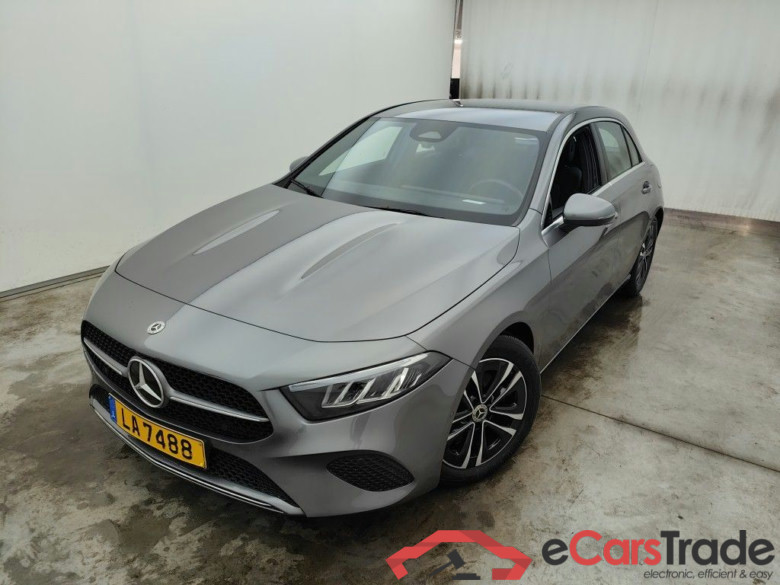 Mercedes-Benz Classe A A 180 Business Line 5d #1