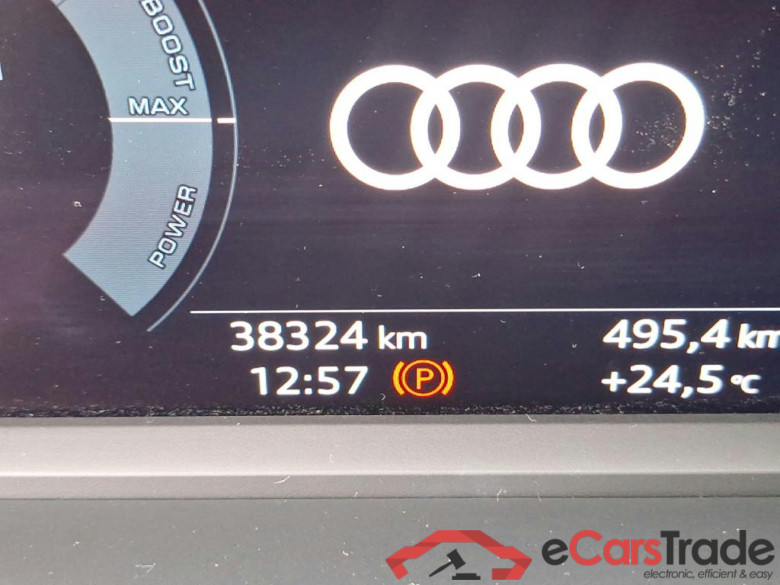 AUDI Q3 1.4 45 TFSI E S TRONIC