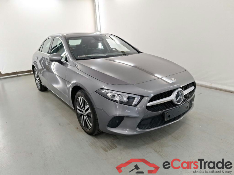 MERCEDES-BENZ A-CLASS LIMOUSINE 1.3 A 250 E LUXURY LINE DCT #6
