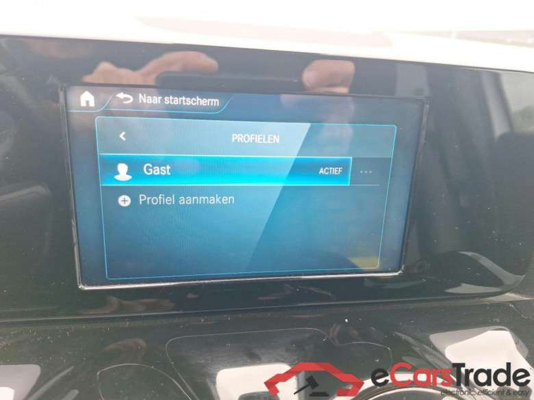 MERCEDES-BENZ GLA - Klasse 2.0 GLA 180 D DCT BUSINESS SOLUTION ESS #3