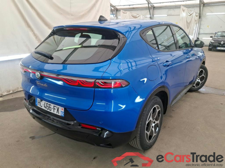 ALFA ROMEO Tonale / 2022 / 5P / SUV 1.5T Hybrid 130 TCT7 Sprint #3