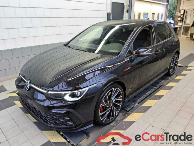 Volkswagen Golf VIII Lim. (CD1)(12.2019->2024) DE - LimS5 2.0 TSI EU6d, GTI OPF, 2020 - 2024 #1