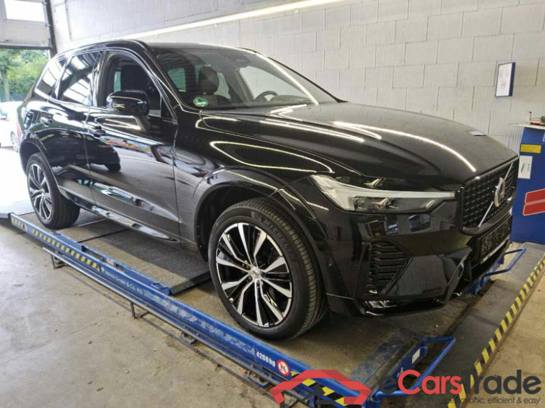 Volvo XC60 (03.2017->) DE - SUV5 B5 (Benzin) AWD EU6d, Ultimate Dark Mild-Hybrid, (Facelift) 2022 - 202 #2