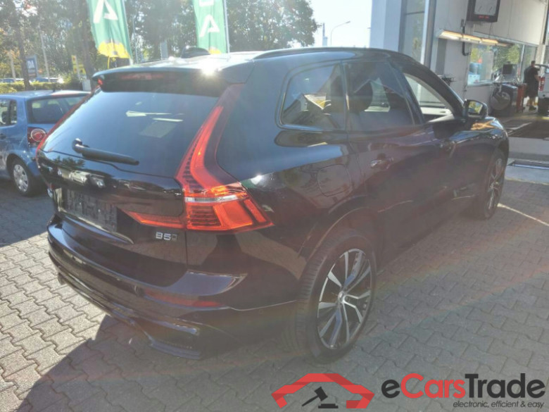 Volvo XC60 (03.2017->) DE - SUV5 B5 (Benzin) AWD EU6d, Ultimate Dark Mild-Hybrid, (Facelift) 2022 - 202 #3