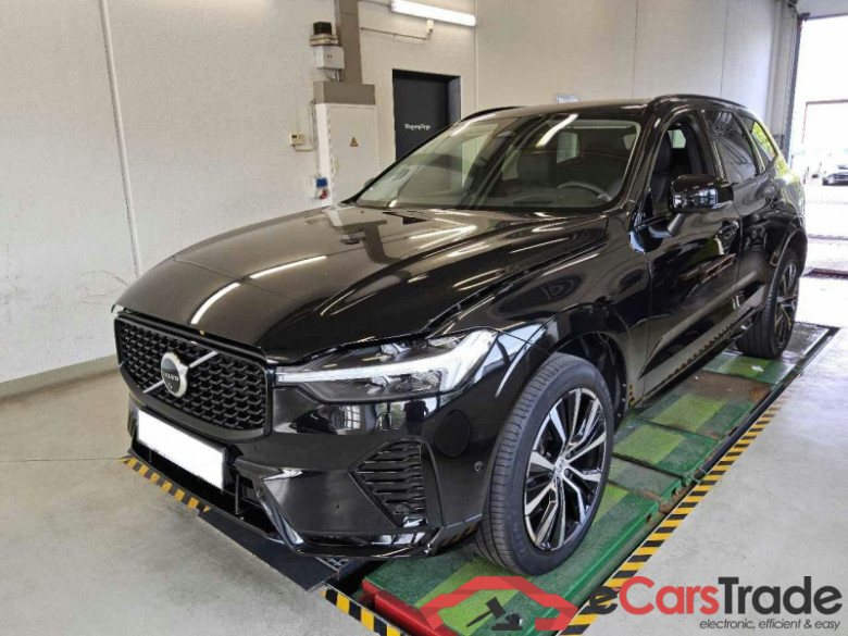 Volvo XC60 (03.2017->) DE - SUV5 B5 (Benzin) AWD EU6d, Ultimate Dark Mild-Hybrid, (Facelift) 2022 - 202 #1