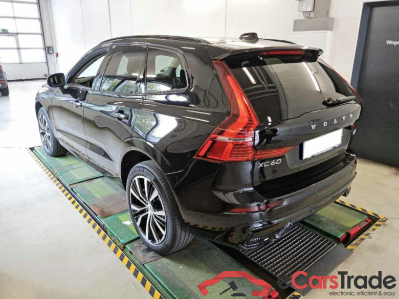 Volvo XC60 (03.2017->) DE - SUV5 B5 (Benzin) AWD EU6d, Ultimate Dark Mild-Hybrid, (Facelift) 2022 - 202 #4